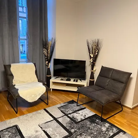 Апартаменти Petit Paradis 74 Grand Rue Кольмар