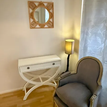 Petit Paradis 74 Grand Rue Апартаменти Кольмар