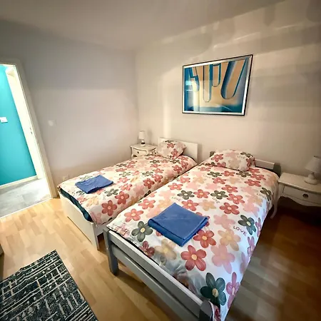 Daire Petit Paradis 74 Grand Rue *