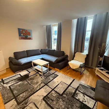 Petit Paradis 74 Grand Rue