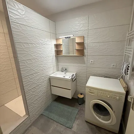 Petit Paradis 74 Grand Rue Кольмар