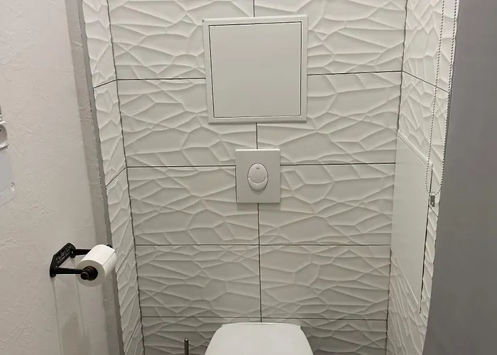 Petit Paradis 74 Grand Rue *